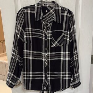 Black and White Plaid Button-Up Shirt